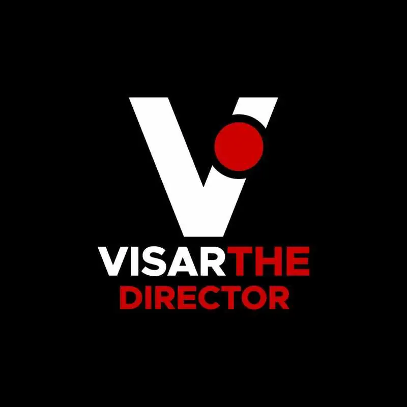 Visar The Director Logo